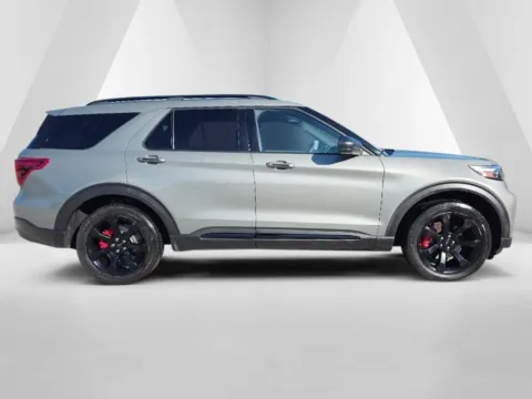 More photos of 2020 Ford Explorer ST at Hocking Valley Motors, OH