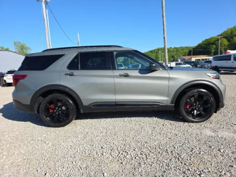 More photos of 2020 Ford Explorer ST at Hocking Valley Motors, OH