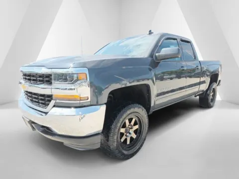 Another view of 2019 Chevrolet Silverado 1500 LD LT for sale in Logan, OH at Hocking Valley Motors