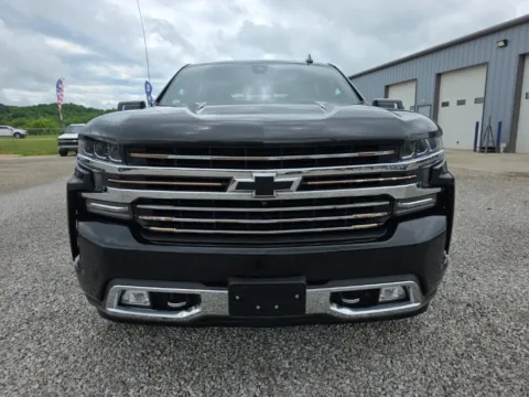 Photos of 2019 Chevrolet Silverado 1500 High Country for sale in Logan, OH at Hocking Valley Motors