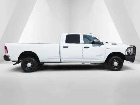 More photos of 2022 Ram 2500 Tradesman at Hocking Valley Motors, OH