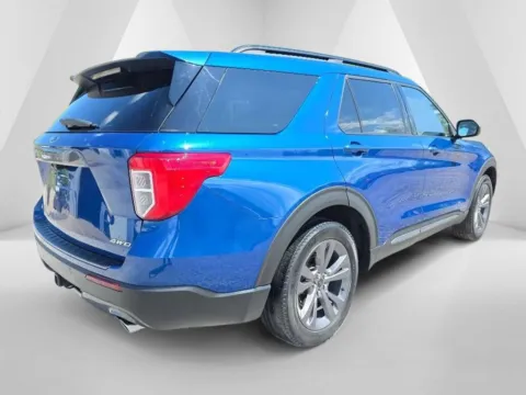 More photos of 2022 Ford Explorer XLT at Hocking Valley Motors, OH