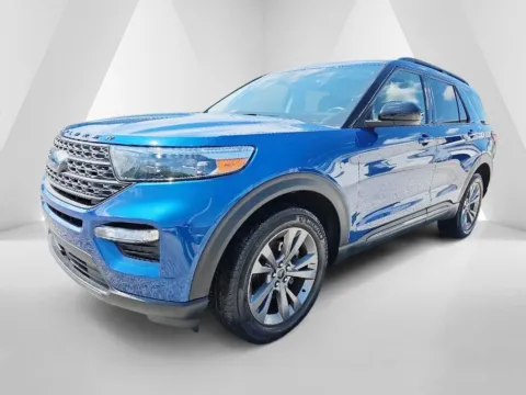 Another view of 2022 Ford Explorer XLT for sale in Logan, OH at Hocking Valley Motors