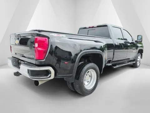 More photos of 2024 Chevrolet Silverado 3500HD LTZ at Hocking Valley Motors, OH