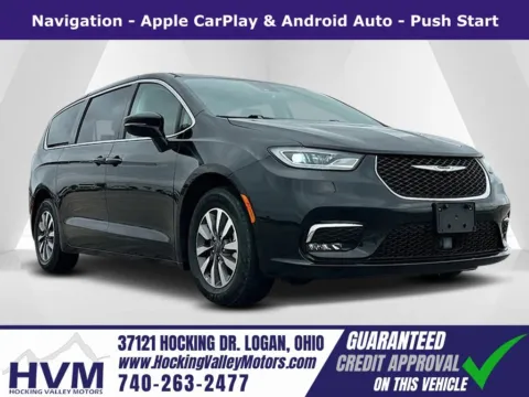 Black 2024 Chrysler Pacifica Hybrid Select for sale in Logan, OH