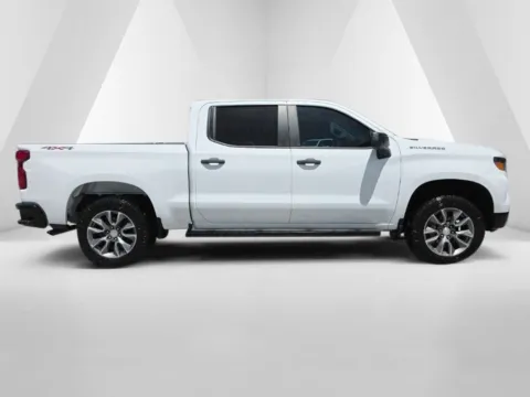 More photos of 2022 Chevrolet Silverado 1500 WT at Hocking Valley Motors, OH