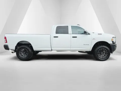 More photos of 2022 Ram 2500 Tradesman at Hocking Valley Motors, OH