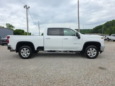 More photos of 2021 Chevrolet Silverado 2500HD LTZ at Hocking Valley Motors, OH