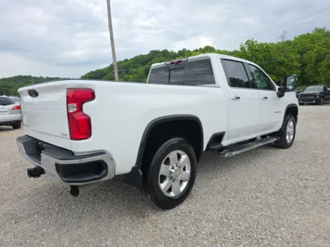 More photos of 2021 Chevrolet Silverado 2500HD LTZ at Hocking Valley Motors, OH