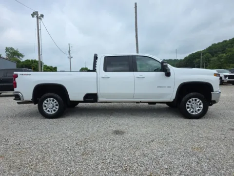 More photos of 2020 Chevrolet Silverado 3500HD LT at Hocking Valley Motors, OH