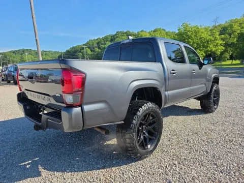 More photos of 2020 Toyota Tacoma SR at Hocking Valley Motors, OH
