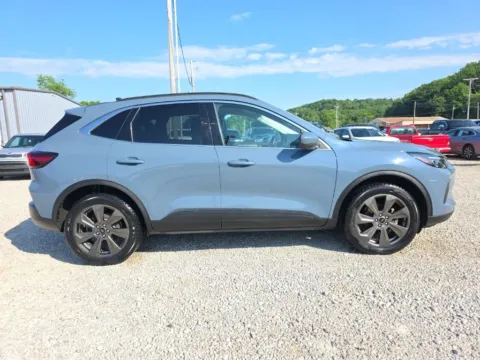 More photos of 2024 Ford Escape Platinum at Hocking Valley Motors, OH