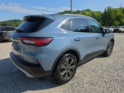 More photos of 2024 Ford Escape Platinum at Hocking Valley Motors, OH