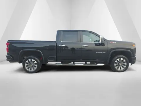 More photos of 2022 Chevrolet Silverado 2500HD LT at Hocking Valley Motors, OH