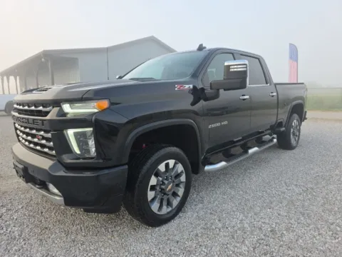 Another view of 2022 Chevrolet Silverado 2500HD LT for sale in Logan, OH at Hocking Valley Motors