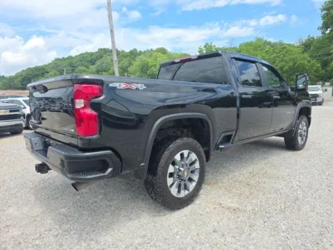 More photos of 2024 Chevrolet Silverado 2500HD Custom at Hocking Valley Motors, OH