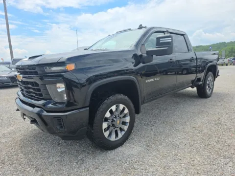 Another view of 2024 Chevrolet Silverado 2500HD Custom for sale in Logan, OH at Hocking Valley Motors