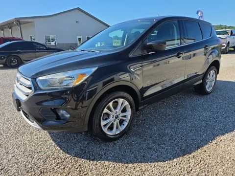 Another view of 2019 Ford Escape SE for sale in Logan, OH at Hocking Valley Motors