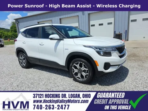 White 2023 Kia Seltos EX for sale in Logan, OH