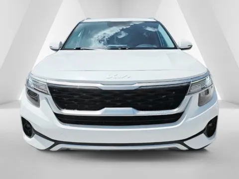 Photos of 2023 Kia Seltos EX for sale in Logan, OH at Hocking Valley Motors