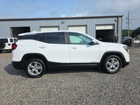 More photos of 2023 GMC Terrain SLE at Hocking Valley Motors, OH