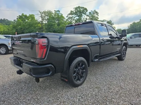 More photos of 2024 GMC Sierra 2500HD AT4 at Hocking Valley Motors, OH