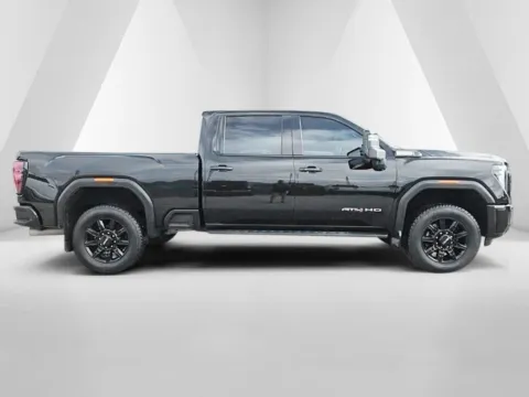 More photos of 2024 GMC Sierra 2500HD AT4 at Hocking Valley Motors, OH