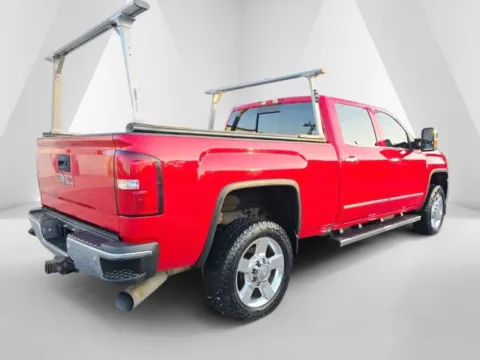 More photos of 2016 GMC Sierra 2500HD SLT at Hocking Valley Motors, OH
