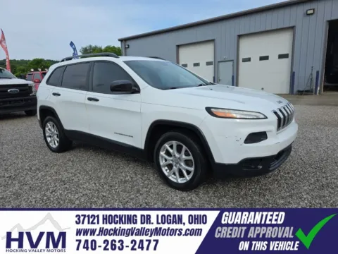 White 2016 Jeep Cherokee Sport for sale in Logan, OH