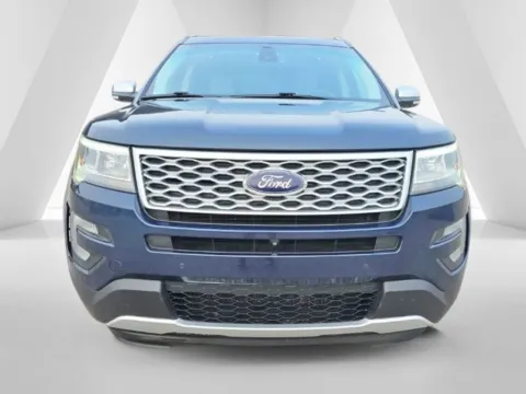 Photos of 2016 Ford Explorer Platinum for sale in Logan, OH at Hocking Valley Motors