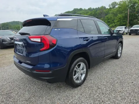More photos of 2022 GMC Terrain SLE at Hocking Valley Motors, OH