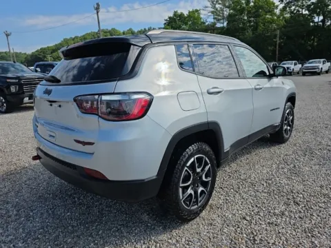More photos of 2024 Jeep Compass Trailhawk at Hocking Valley Motors, OH