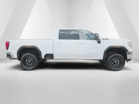 More photos of 2022 GMC Sierra 2500HD SLE at Hocking Valley Motors, OH