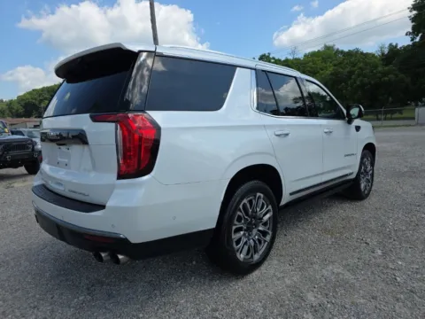 More photos of 2023 GMC Yukon Denali Ultimate at Hocking Valley Motors, OH