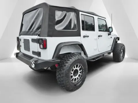 More photos of 2018 Jeep Wrangler JK Unlimited Rubicon at Hocking Valley Motors, OH
