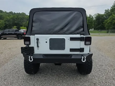 More photos of 2018 Jeep Wrangler JK Unlimited Rubicon at Hocking Valley Motors, OH