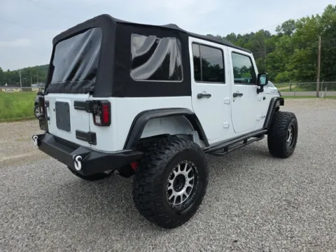 More photos of 2018 Jeep Wrangler JK Unlimited Rubicon at Hocking Valley Motors, OH
