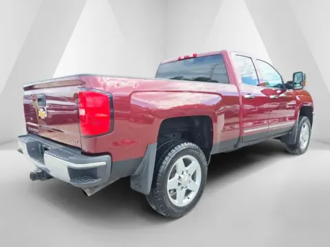 More photos of 2015 Chevrolet Silverado 2500HD LTZ at Hocking Valley Motors, OH