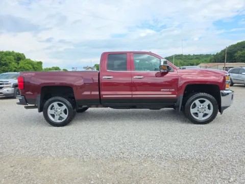 More photos of 2015 Chevrolet Silverado 2500HD LTZ at Hocking Valley Motors, OH