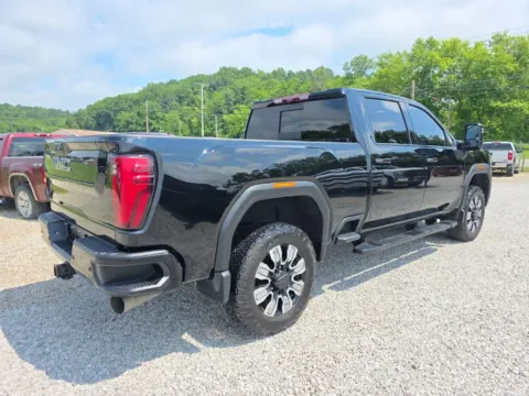 More photos of 2024 GMC Sierra 3500HD Denali at Hocking Valley Motors, OH