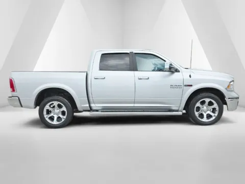 More photos of 2018 Ram 1500 Laramie at Hocking Valley Motors, OH