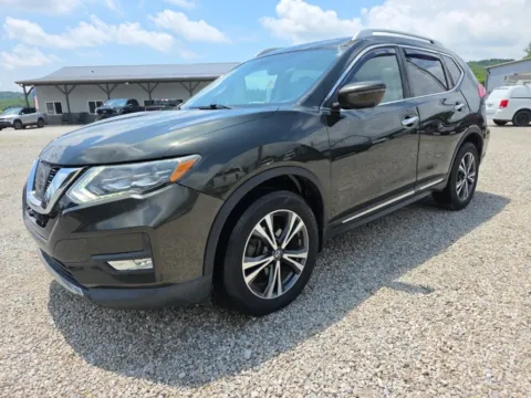 Another view of 2017 Nissan Rogue SL for sale in Logan, OH at Hocking Valley Motors
