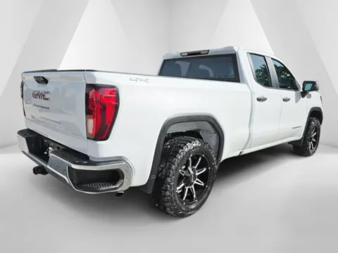 More photos of 2023 GMC Sierra 1500 Pro at Hocking Valley Motors, OH