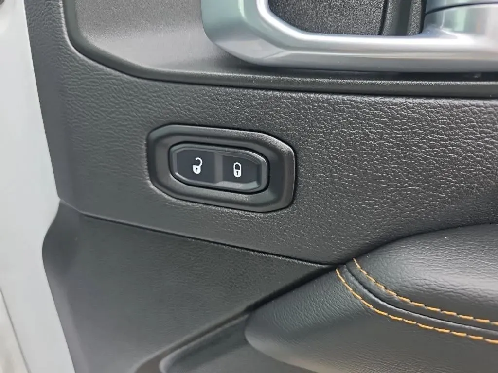 2022 Jeep Wrangler Unlimited High Altitude - Photo 20