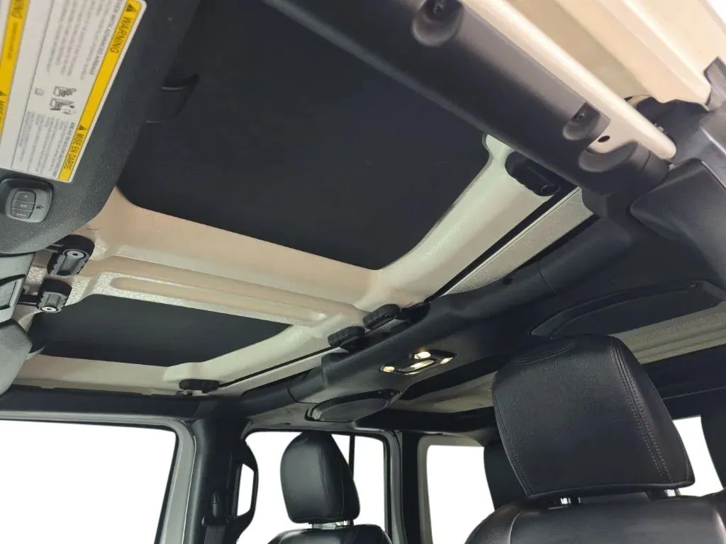 2022 Jeep Wrangler Unlimited High Altitude - Photo 28