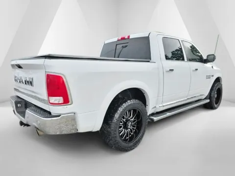 More photos of 2016 Ram 1500 Laramie Longhorn at Hocking Valley Motors, OH