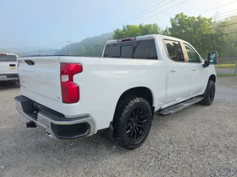 More photos of 2020 Chevrolet Silverado 1500 LT at Hocking Valley Motors, OH