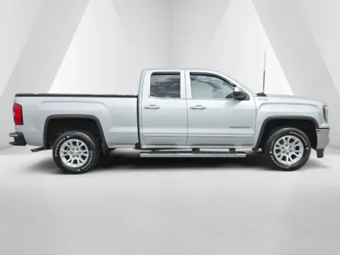 More photos of 2016 GMC Sierra 1500 SLE at Hocking Valley Motors, OH