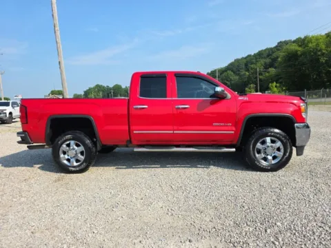 More photos of 2018 GMC Sierra 2500HD SLT at Hocking Valley Motors, OH
