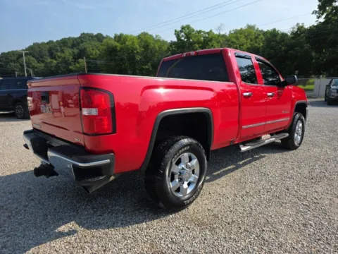 More photos of 2018 GMC Sierra 2500HD SLT at Hocking Valley Motors, OH